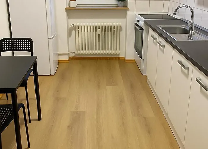 Monteur- Und * Фирнхайм